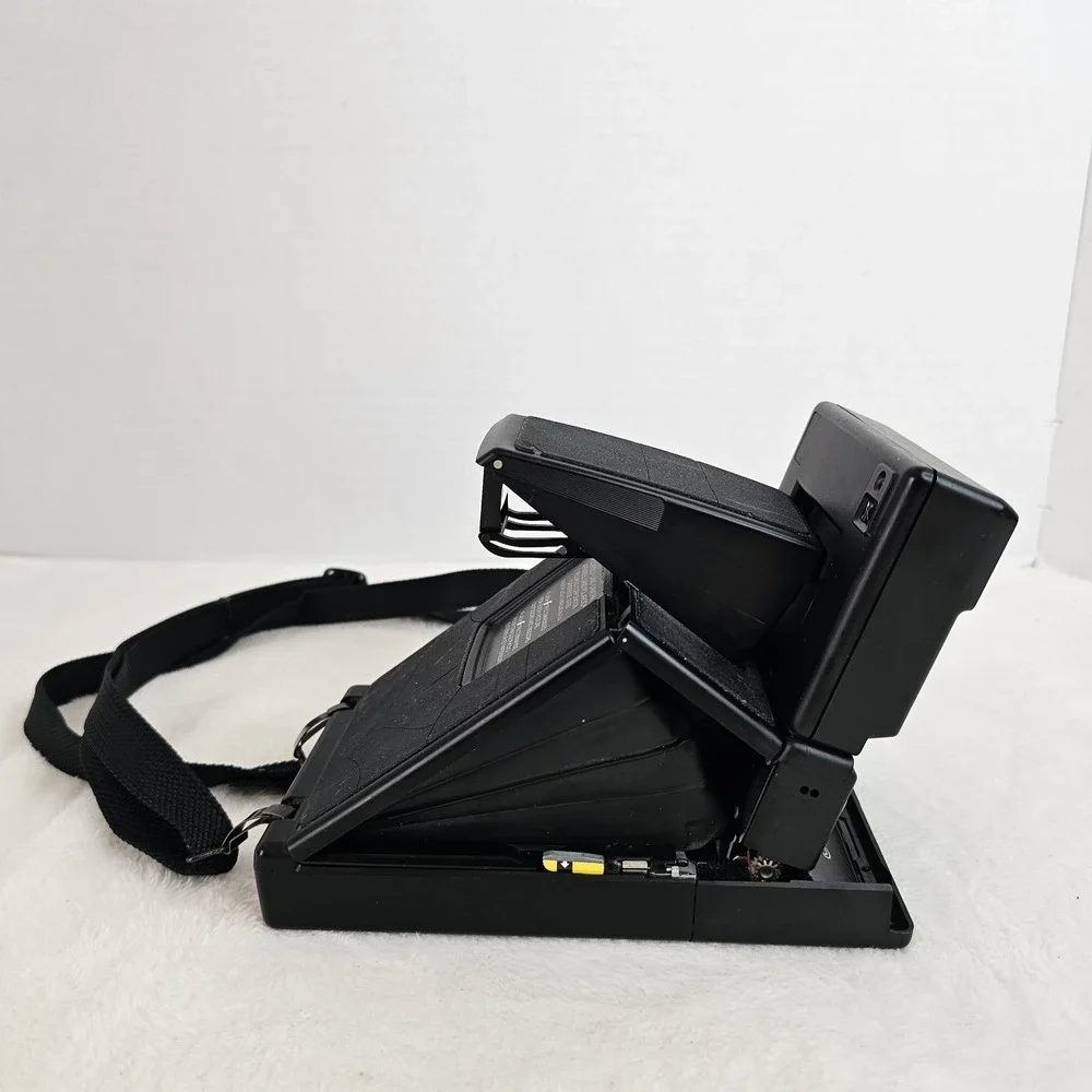 Vintage Polaroid SLR 680 Instant Film Camera Autofocus Folding Camera Tested